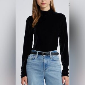 Nordstrom’s velvet mock turtleneck NWT. Never worn. Still in plastic